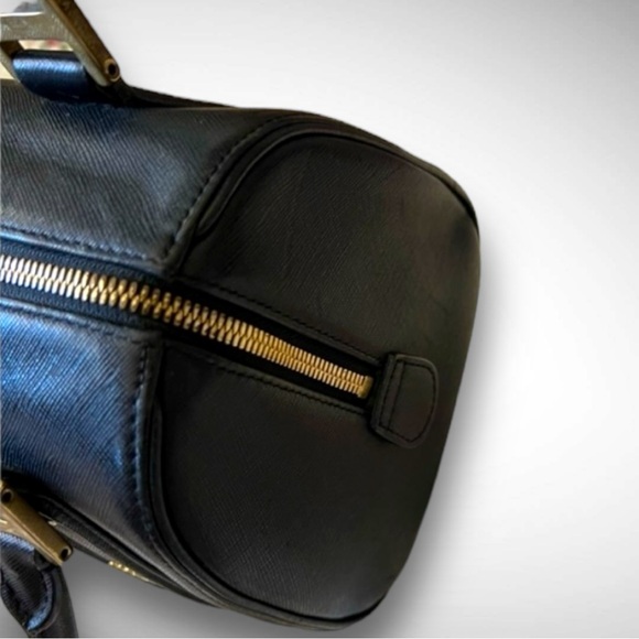 MCM 🪢 VTG, Medium Black Boston Bag - Picture 3 of 11